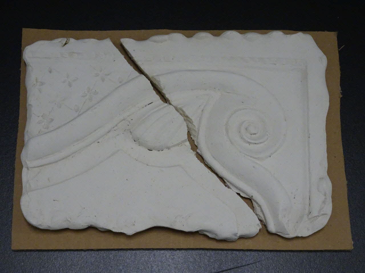 Jacques Pasquet moulage Détail de porte d'un buffet bas Centre, France 1941/12/11 1941.44.57 Photo Mucem