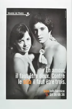 Bertrand Delanoë affiche "En amour, il faut être deux. Contre le sida il faut être trois. (garçon et fille) France 1996 2002.112.23  Photo Mucem