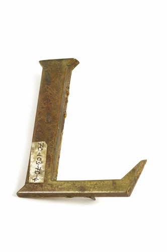 LETTRES D'ENSEIGNE 1970.103.70.4 Photo