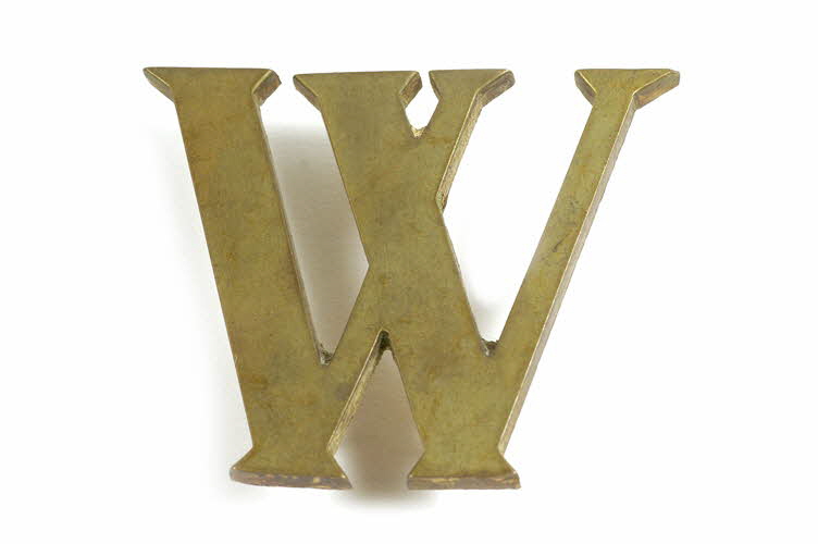 LETTRES D'ENSEIGNE 1970.103.70.9 Photo