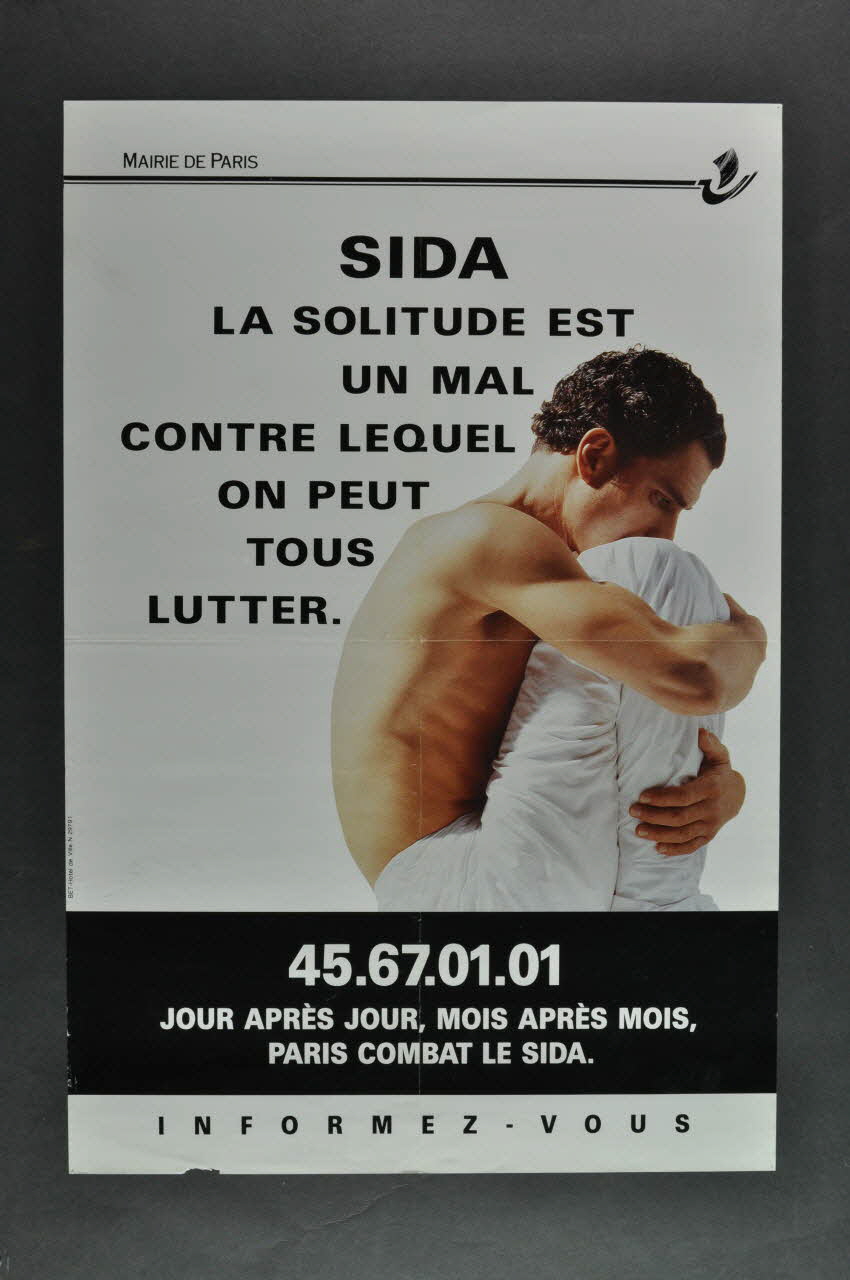 Bertrand Delanoë affiche "Sida. La solitude est un mal contre lequel on peut tous lutter." / Jour après jour, mois après mois, Paris combat le sida" Île-de-France, France 1991/5 2002.112.3 Photo Mucem
