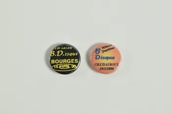 badge 2001.69.15.370.2.1-2  Photo Mucem