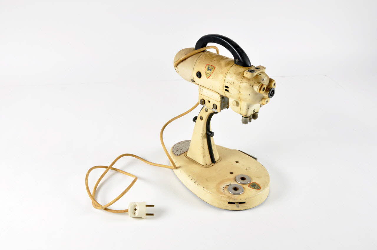 robot ménager 2000.51.71.1-13 Photo Mucem
