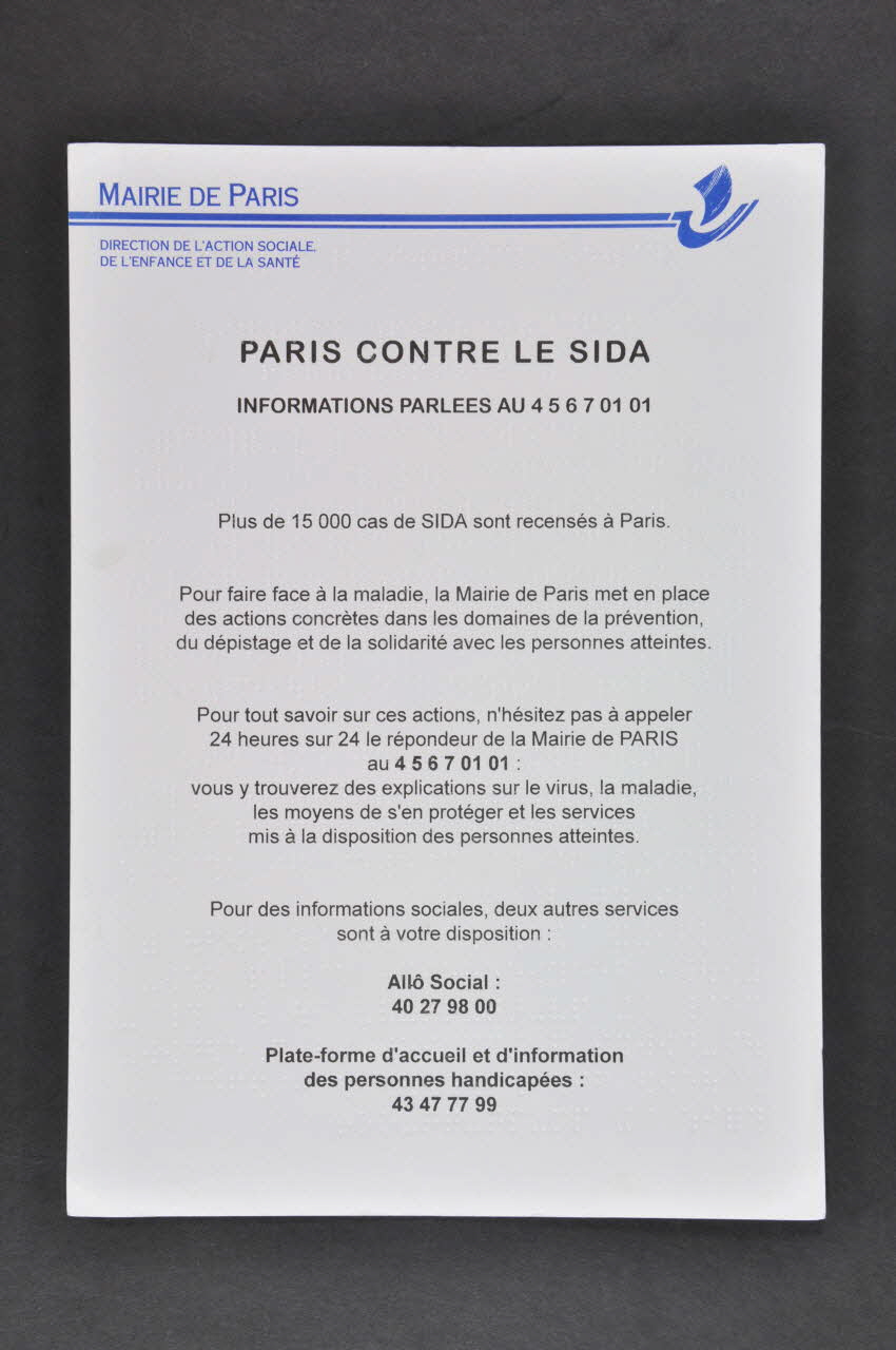 Bertrand Delanoë Feuille informative Paris contre le sida Île-de-France, France 1994 2002.112.75 Photo Mucem