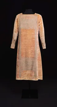 Mariano Fortuny robe Vénétie, Italie 1918-1930 2020.2.1  Photo Mucem / Marianne Kuhn