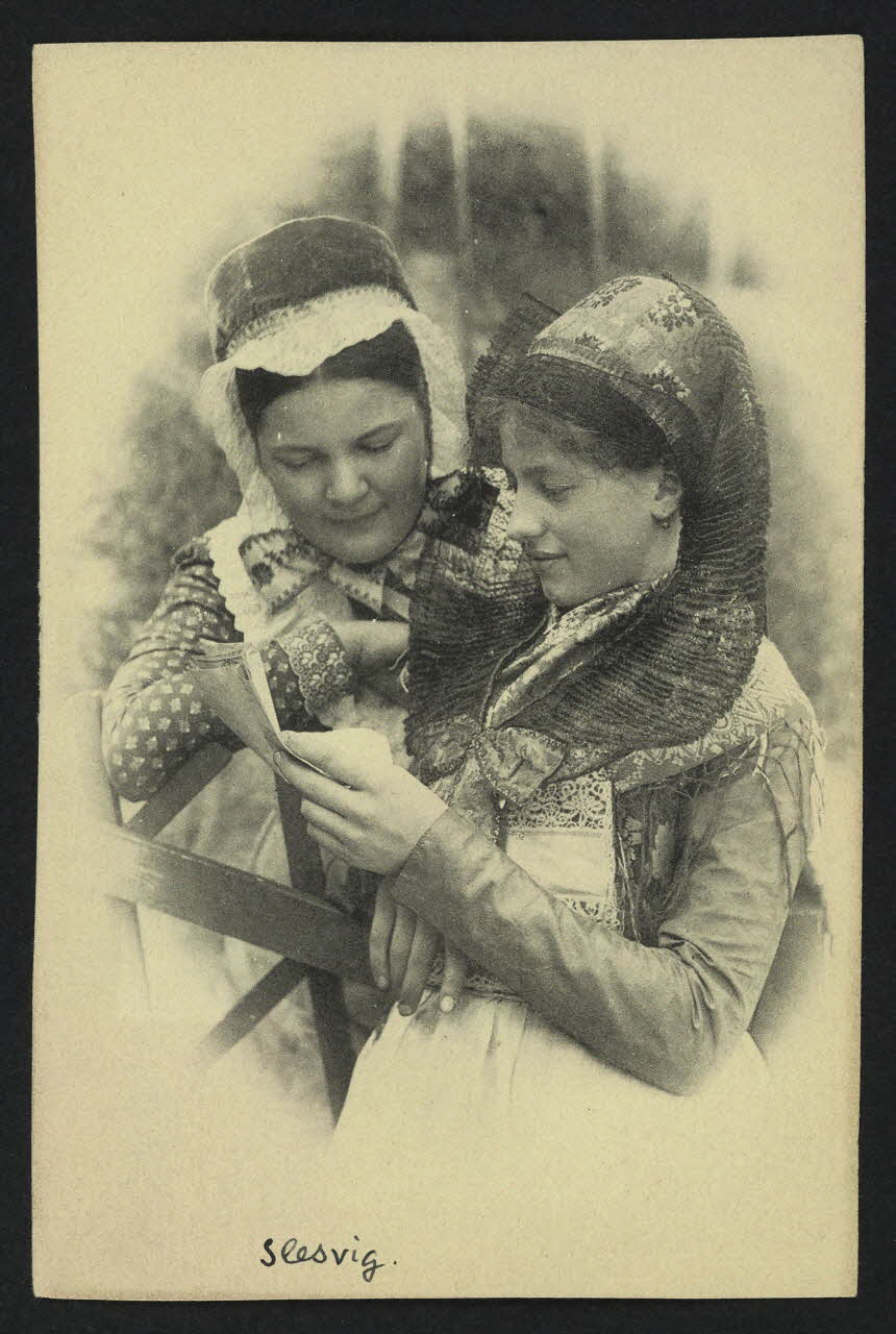 carte postale FILLE DE PECHEUR IRLANDAIS 4P305 Photo