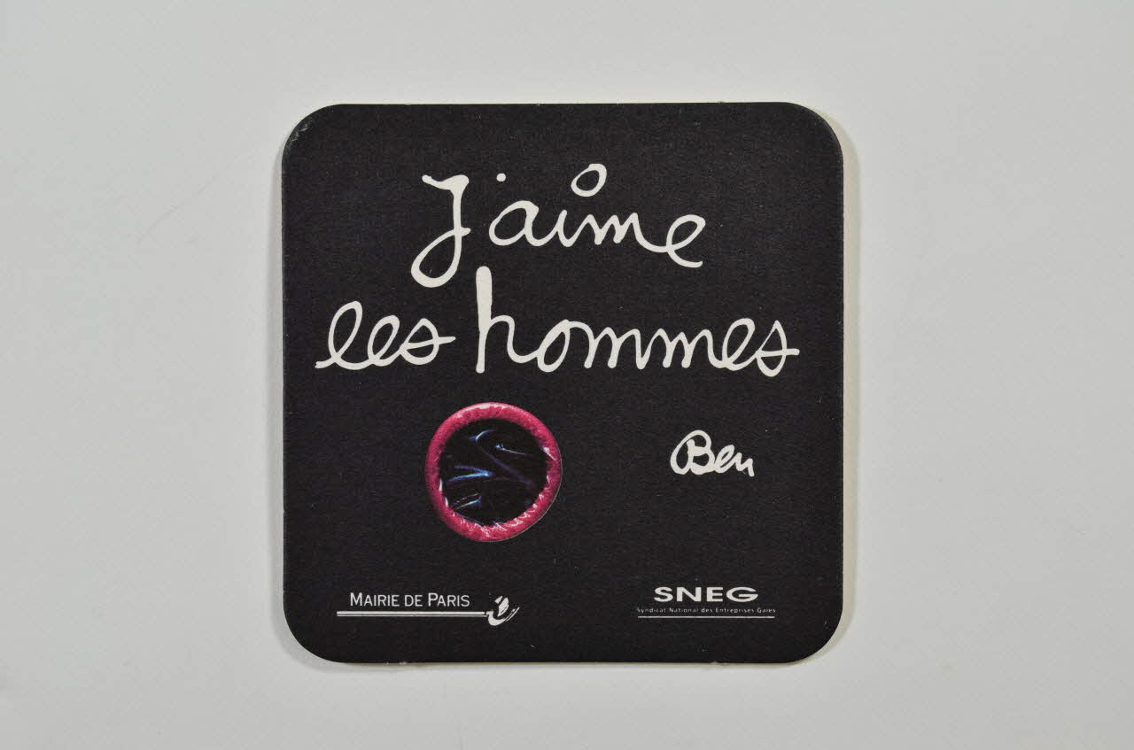 Mairie De Paris, Sneg sous-bock j'aime les hommes Île-de-France, France 1994/10 2002.112.79 Photo Mucem
