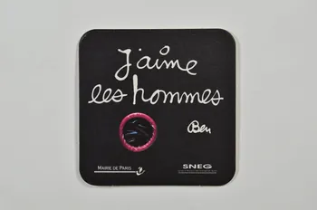 Mairie De Paris, Sneg sous-bock j'aime les hommes France 1994/10 2002.112.79  Photo Mucem