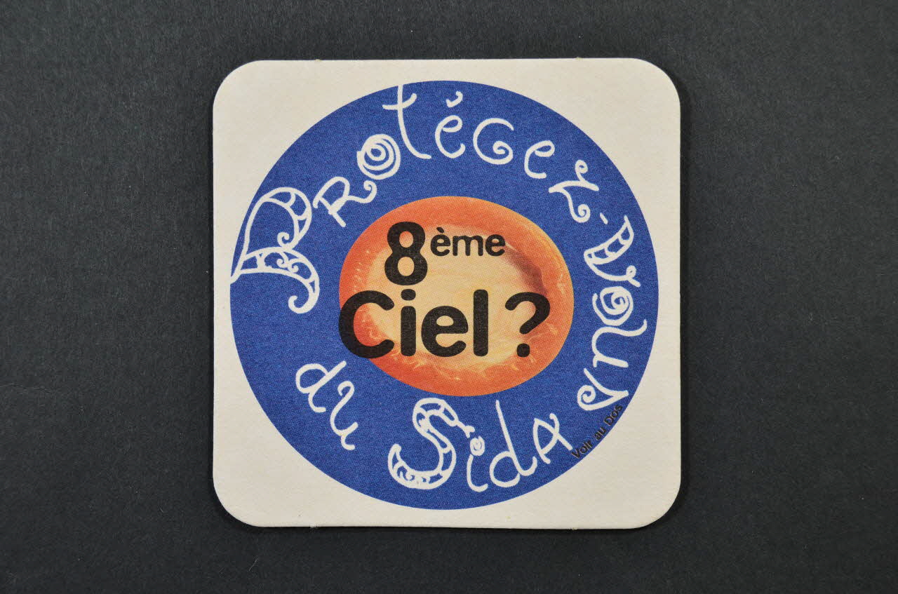 sous-bock 8ème ciel ? 2002.112.80 Photo Mucem