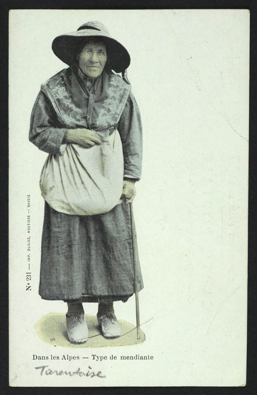 carte postale DANS LES ALPES, TYPE DE MENDIANTE 4P511 Photo