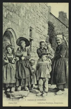 carte postale COSTUME DE LACRONAN 4P694 Photo