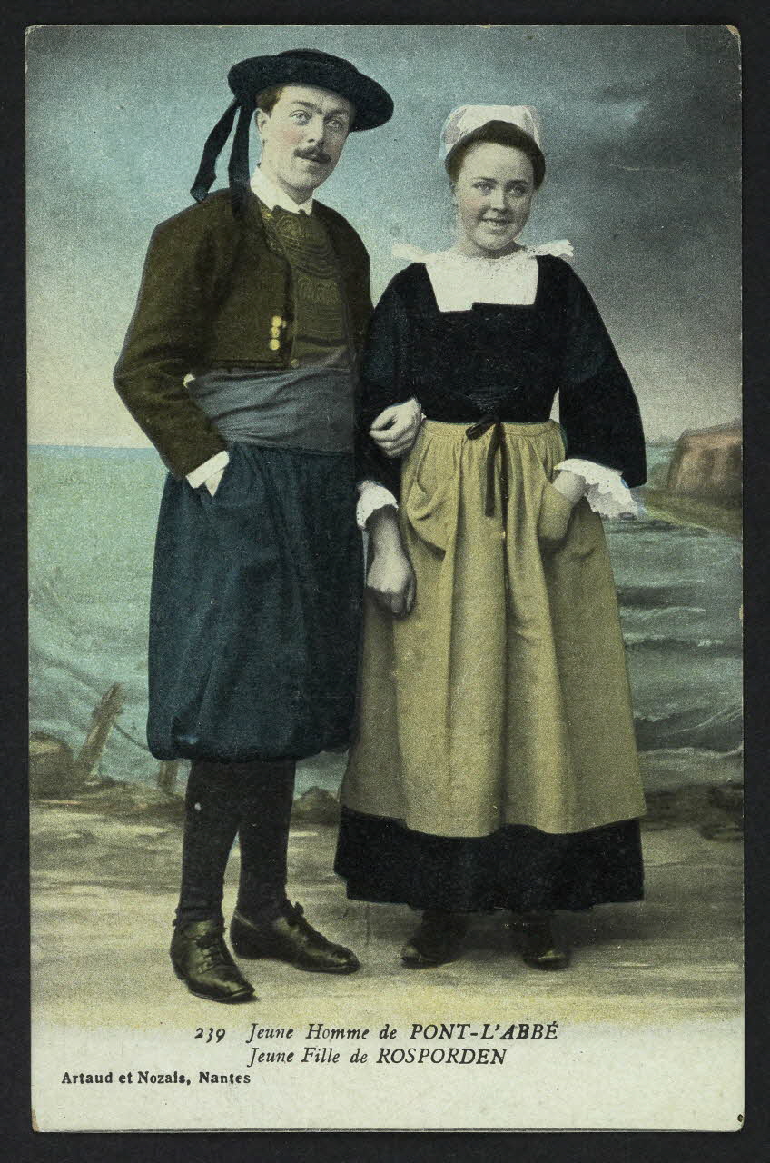 carte postale JEUNE HOMME DE PONT-L'ABBE, JEUNE FILLE DE ROSPORD 4P718 Photo