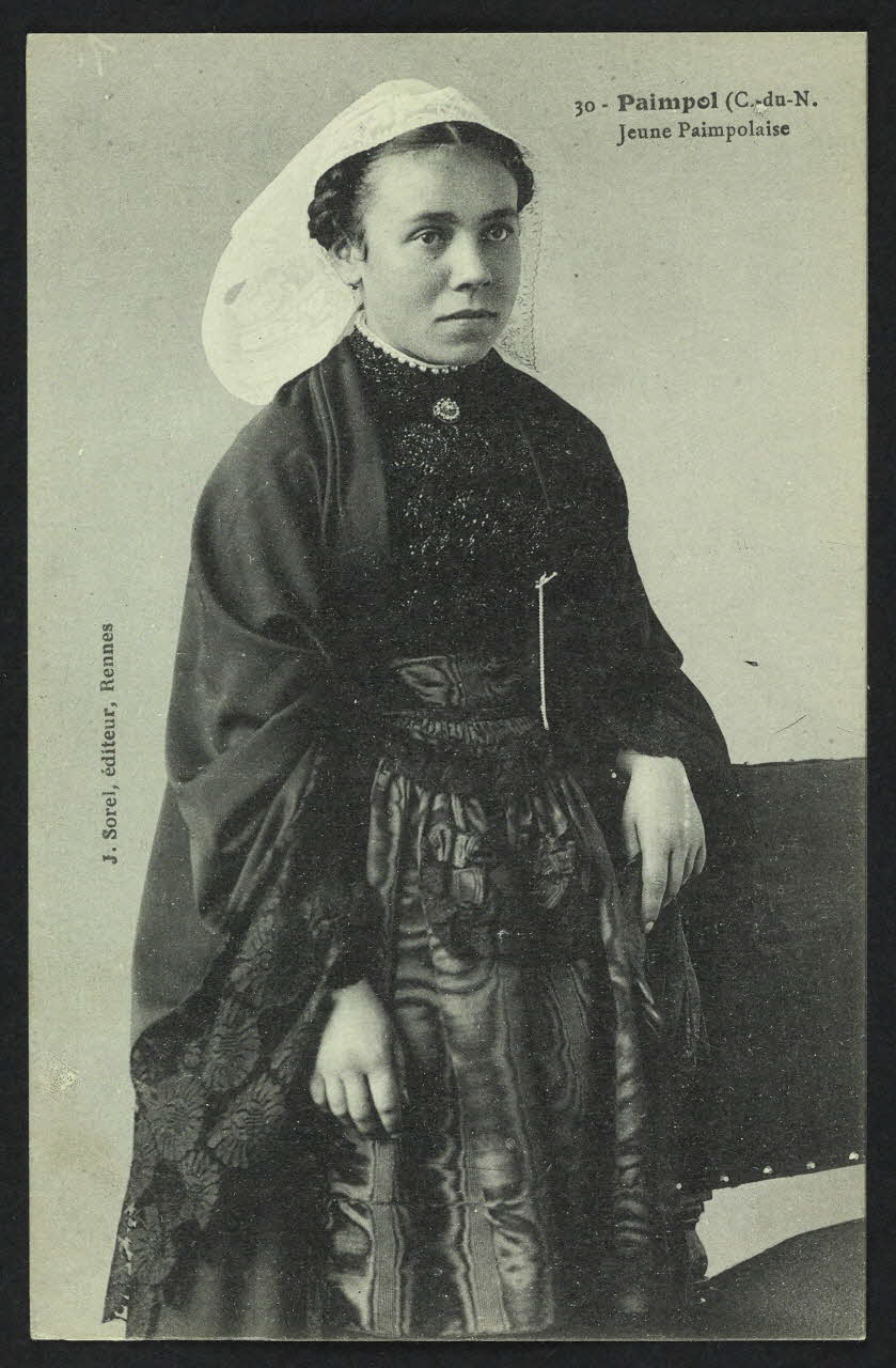 carte postale PAIMPOL, JEUNE PAIMPOLAISE 4P734 Photo