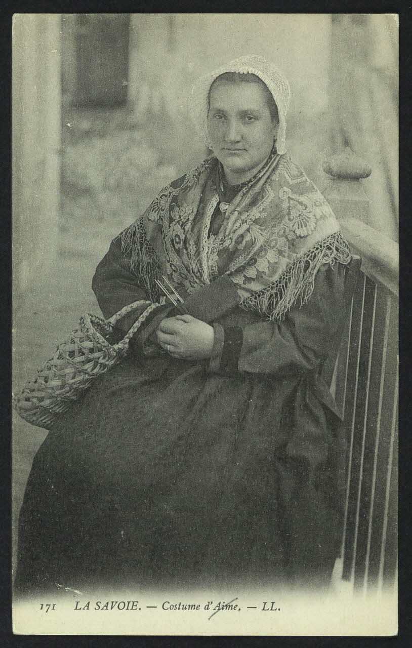 carte postale LA SAVOIE, COSTUME D'AIME 4P735 Photo