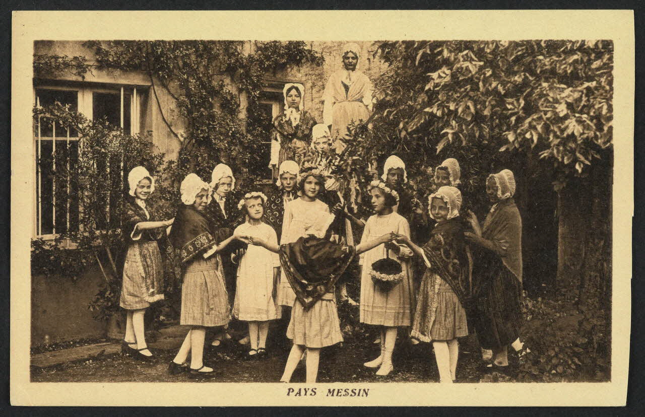 carte postale PAYS MESSIN 4P746 Photo