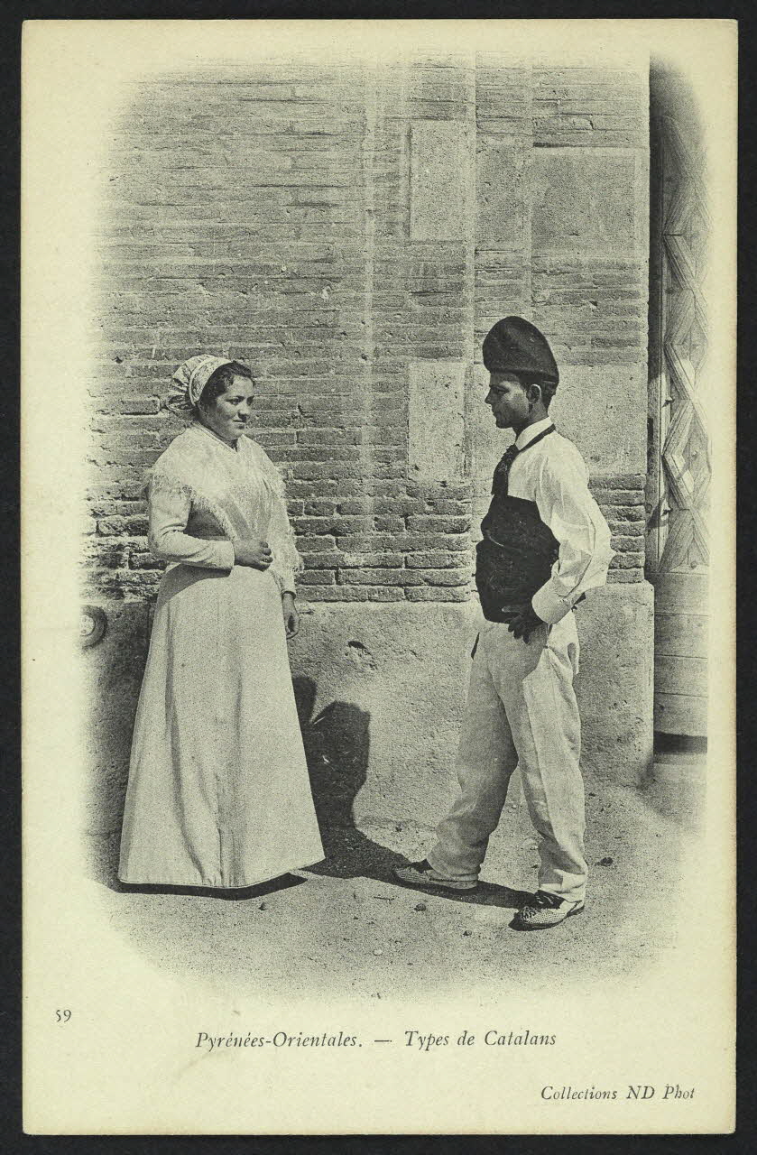 carte postale TYPES DE CATALANS 4P750 Photo