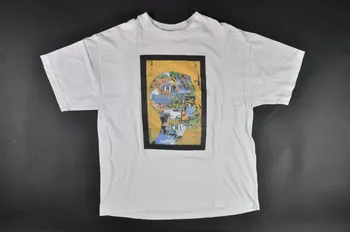 Aides Arc En Ciel T shirt T-shirt "Arc en ciel" France 1996 2002.113.3  Photo Mucem