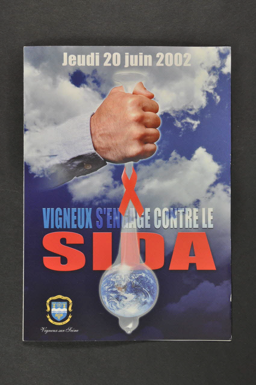 Ville De Vigneux-Sur-Seine (91) Dépliant "Vigneux s'engage contre le SIDA" France 2002/6/20 2002.114.3 Photo Mucem