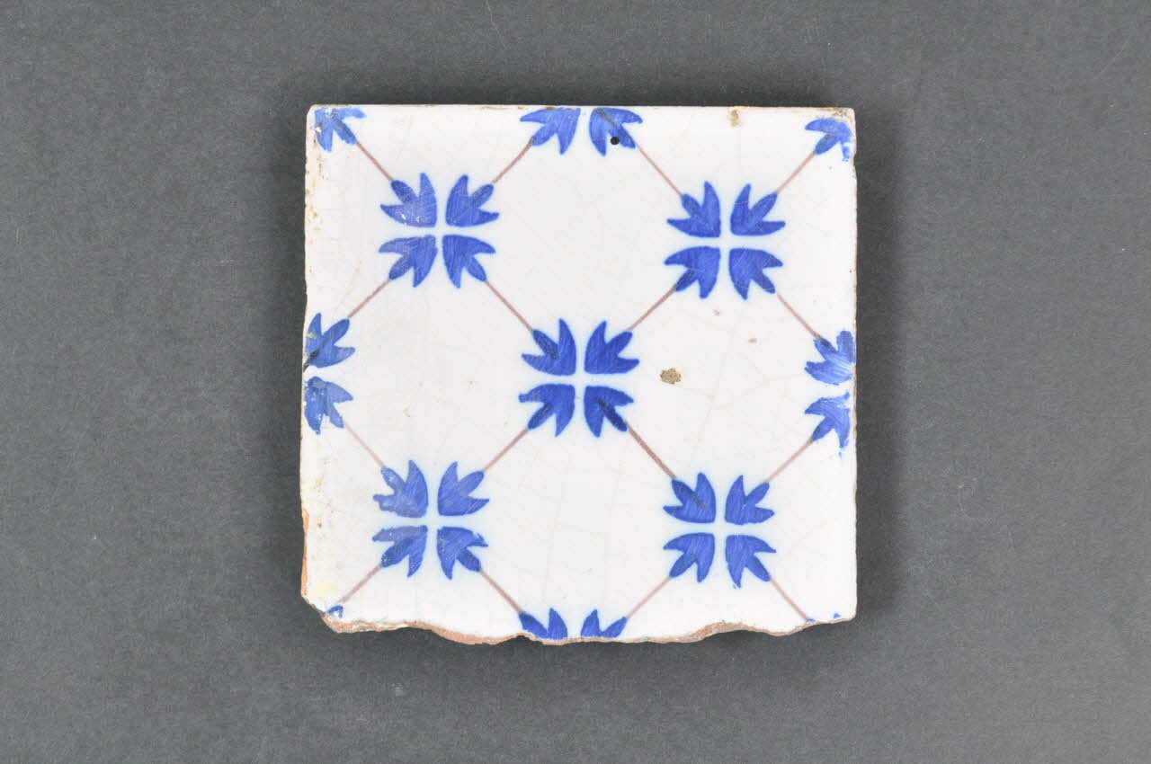 Pépin-Petitpas; carreau de céramique Picardie, France 1899 2000.52.11.4 Photo Mucem