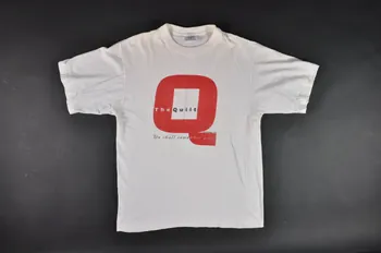 tee-shirt "The Quilt" Danemark 1996 2002.119.13  Photo Mucem