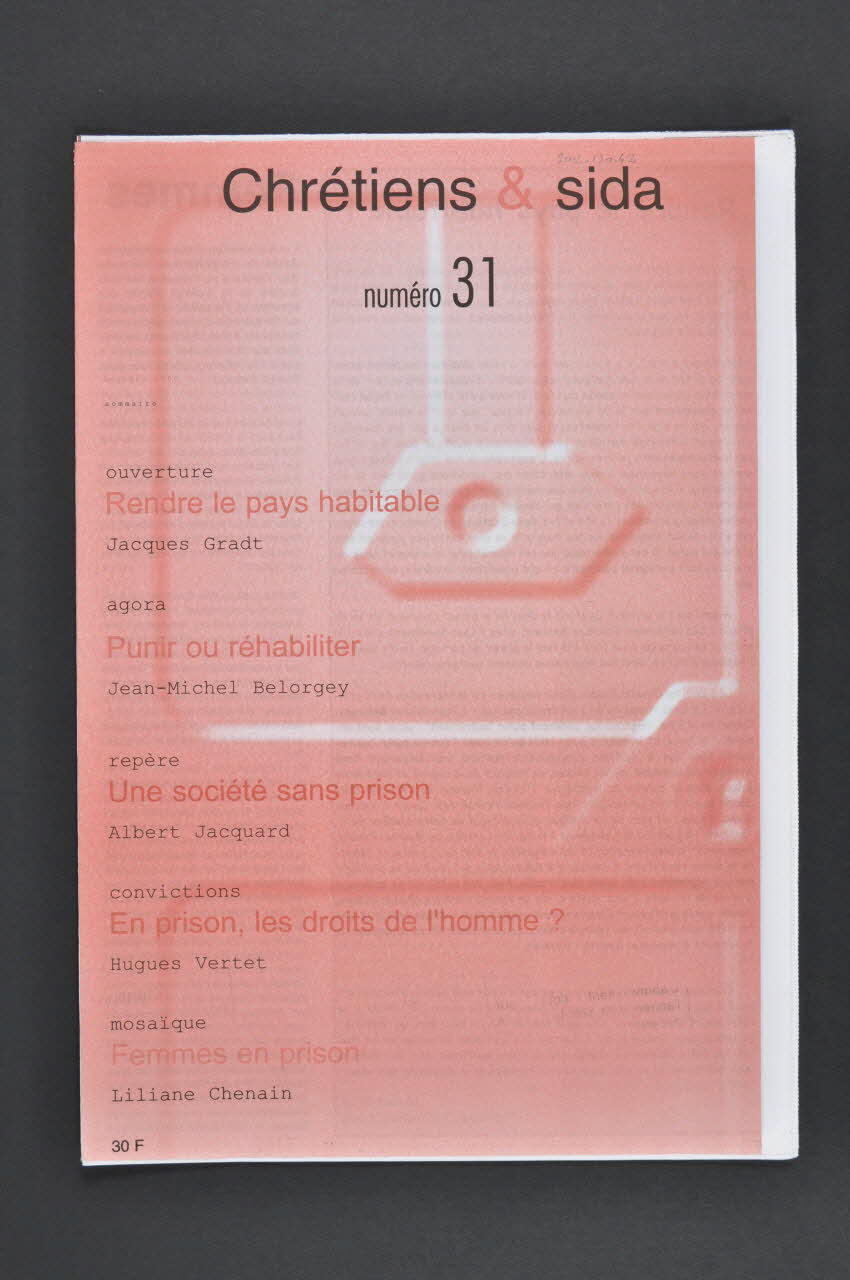 Chrétiens et Sida journal Chrétiens et sida. Numéro 31 : Rendre le pays habitable France 2000/10 2002.120.42.1-4 Photo Mucem