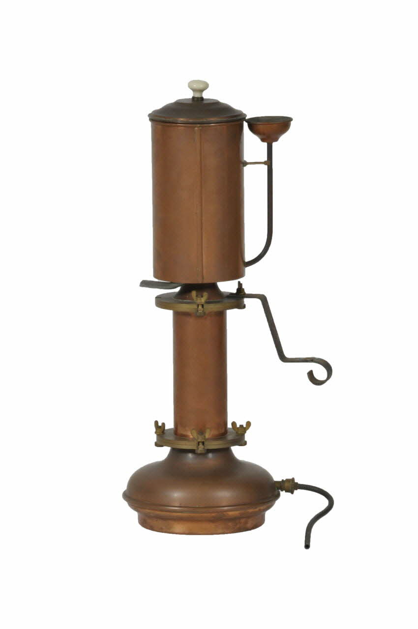 ALAMBIC lle-de-France, France 1910 2000.68.630.1 Photo Mucem