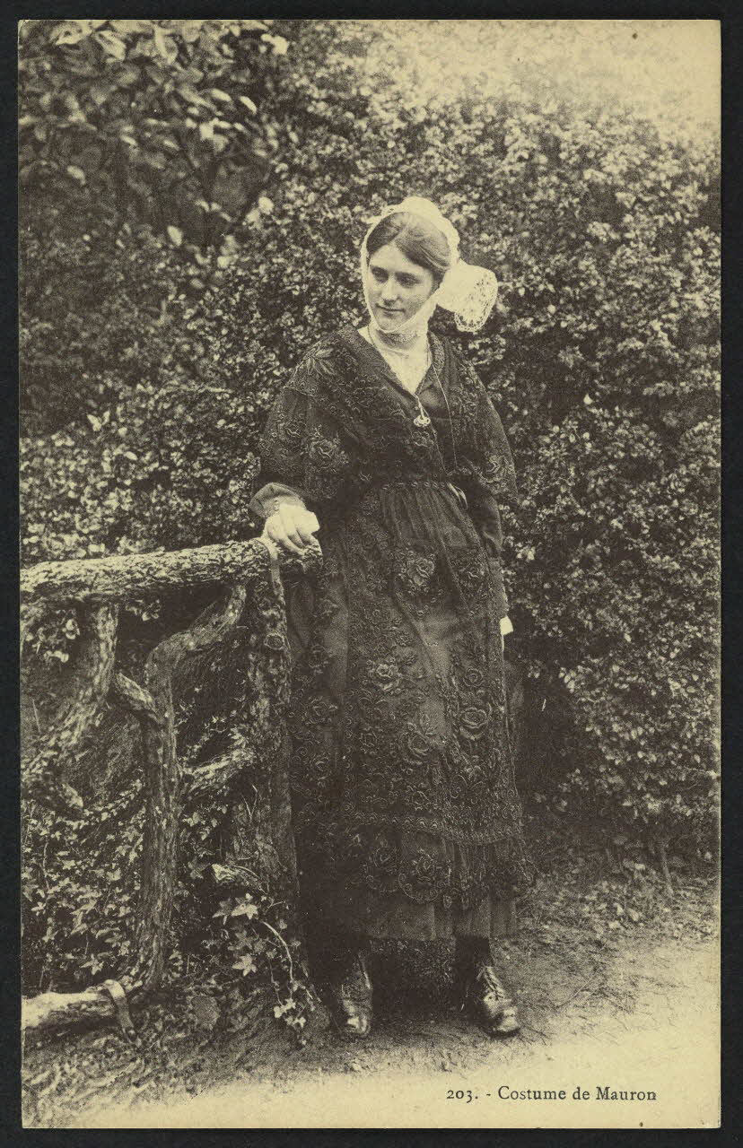 carte postale COSTUME DE MAURON 4P864 Photo