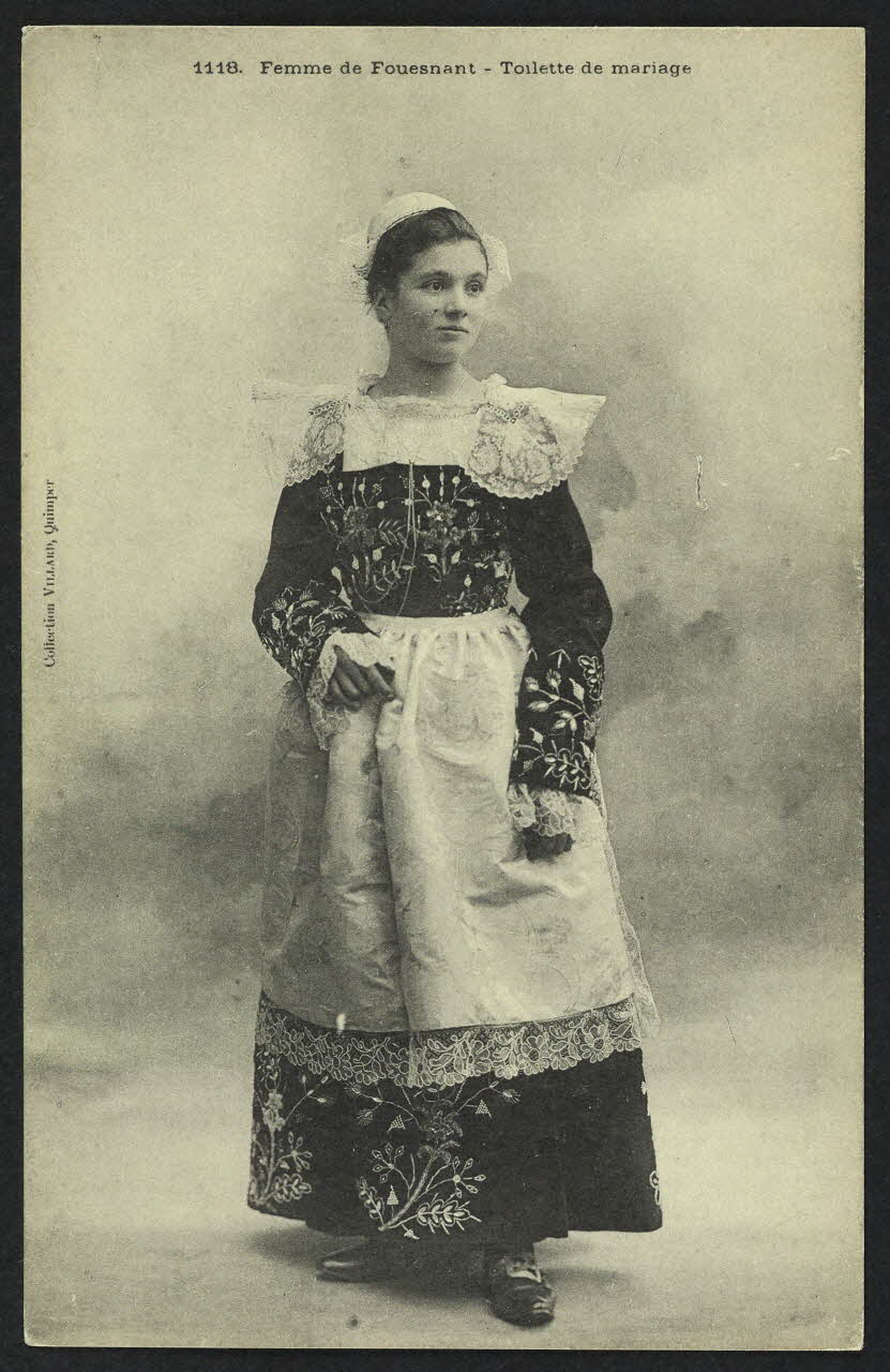 carte postale FEMME DE FOUESNANT, TOILETTE DE MARIAGE 4P909 Photo
