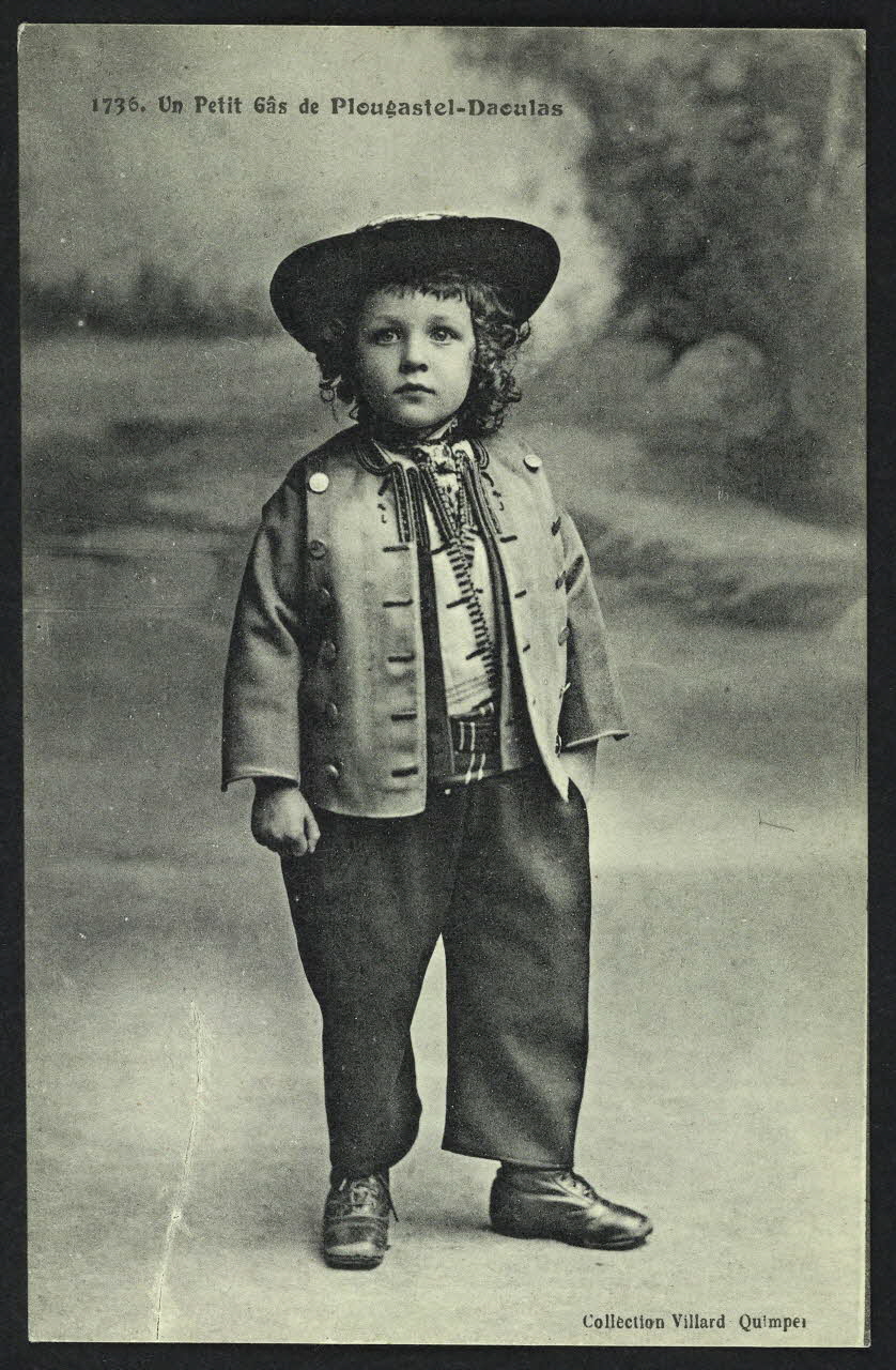 carte postale UN PETIT GAS DE PLOUGASTEL-DAOULAS 4P1035 Photo
