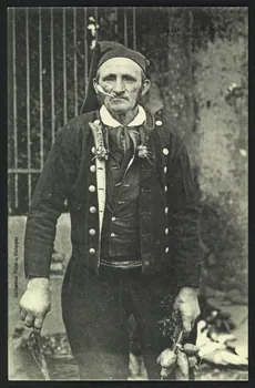 carte postale TYPE DE VIEILLARD DE PLOUGASTEL-DAOULAS 4P1060 Photo