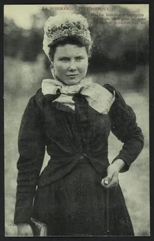 carte postale LE BONNET A GORGERE 4P1144 Photo