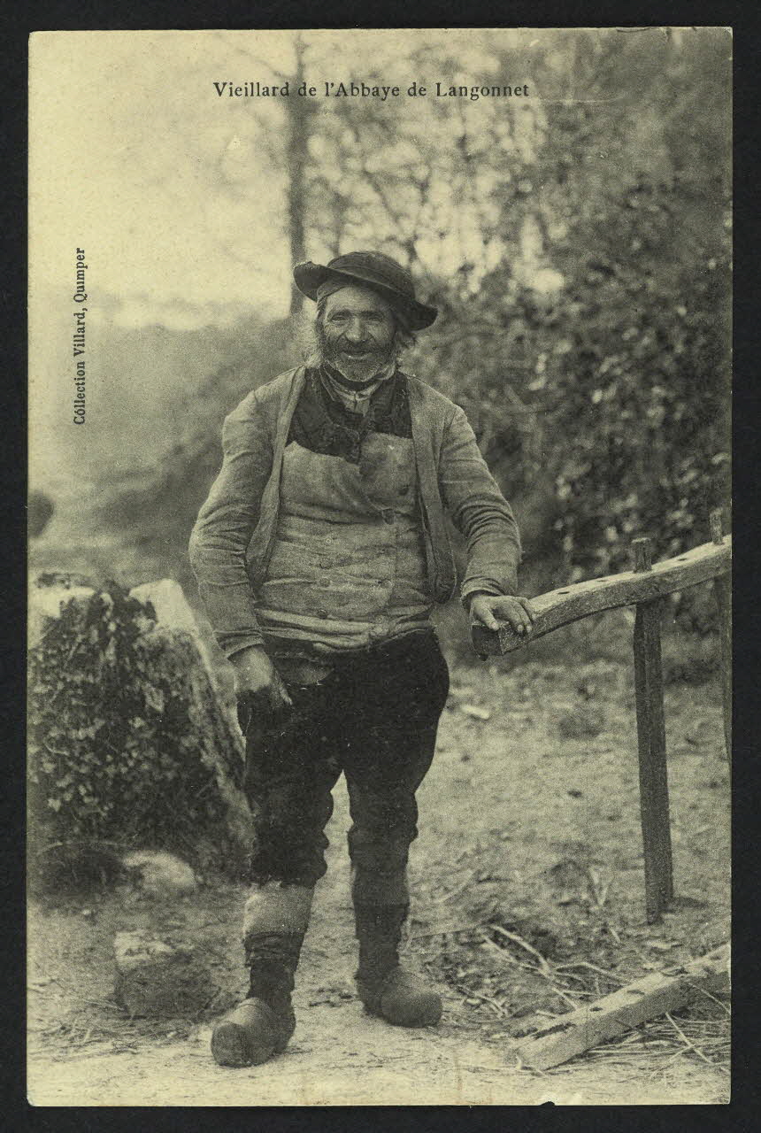 carte postale VIEILLARD DE L'ABBAYE DE LANGONNET 4P1222 Photo