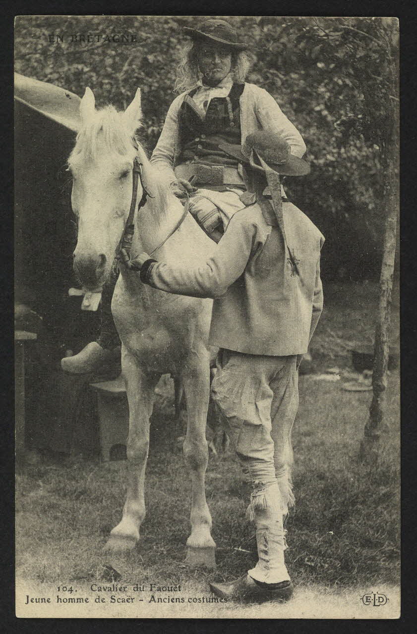 carte postale CAVALIER DU FAOUET, JEUNE HOMME DE SCAER, 4P1227 Photo
