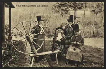 carte postale WELSH WOMEN SPINNING AND KNITTING 4P1292  Photo