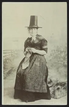 carte postale GWAU HOSAN (KNITTING) 4P1323  Photo