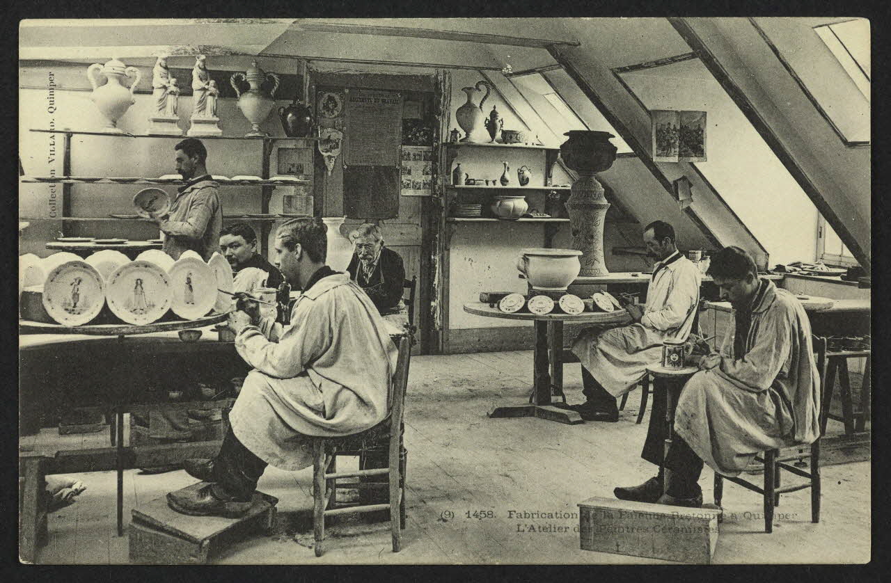 carte postale FABRICATION DE LA FAIENCE BRETONNE, RECTO EN BRETON 4P1409 Photo