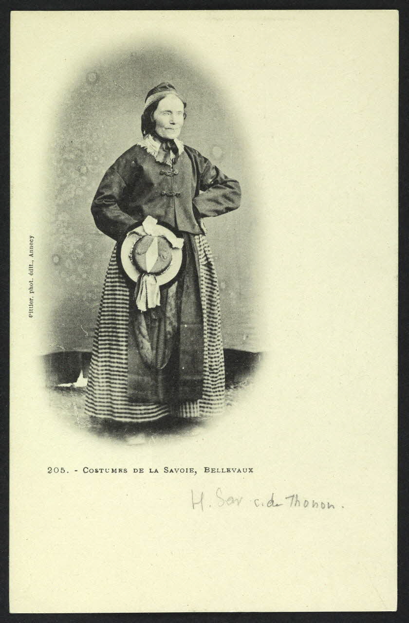 carte postale COSTUMES DE LA SAVOIE, BELLEVAUX 4P956 Photo
