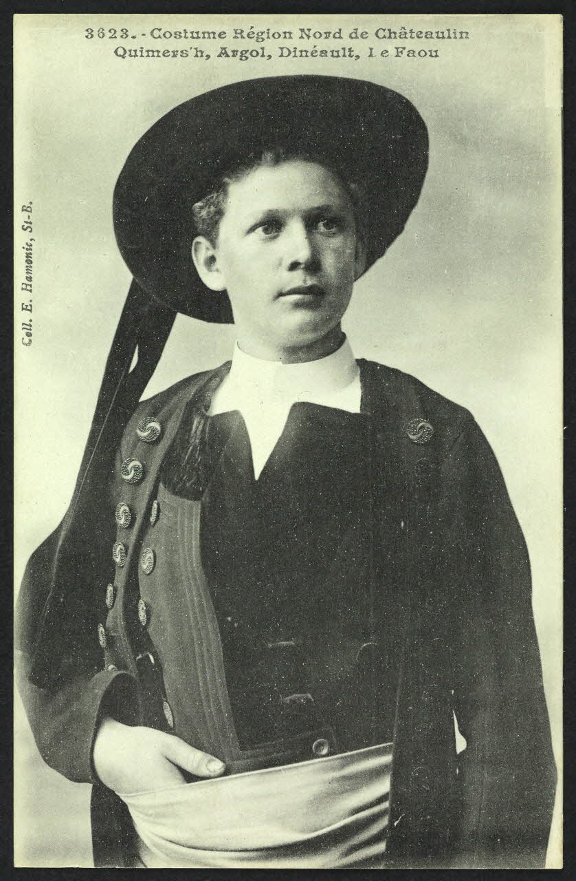 carte postale COSTUME REGION NORD DE CHATEAULIN 4P975 Photo
