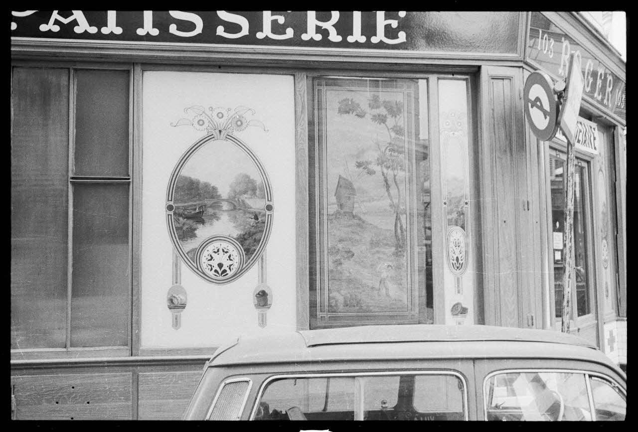 Pierre-Yves Catel photographie MNATP. Enquête "Boutiques" Ile-de-France, France 1972/3/1 Ph.1972.76.7 Photo