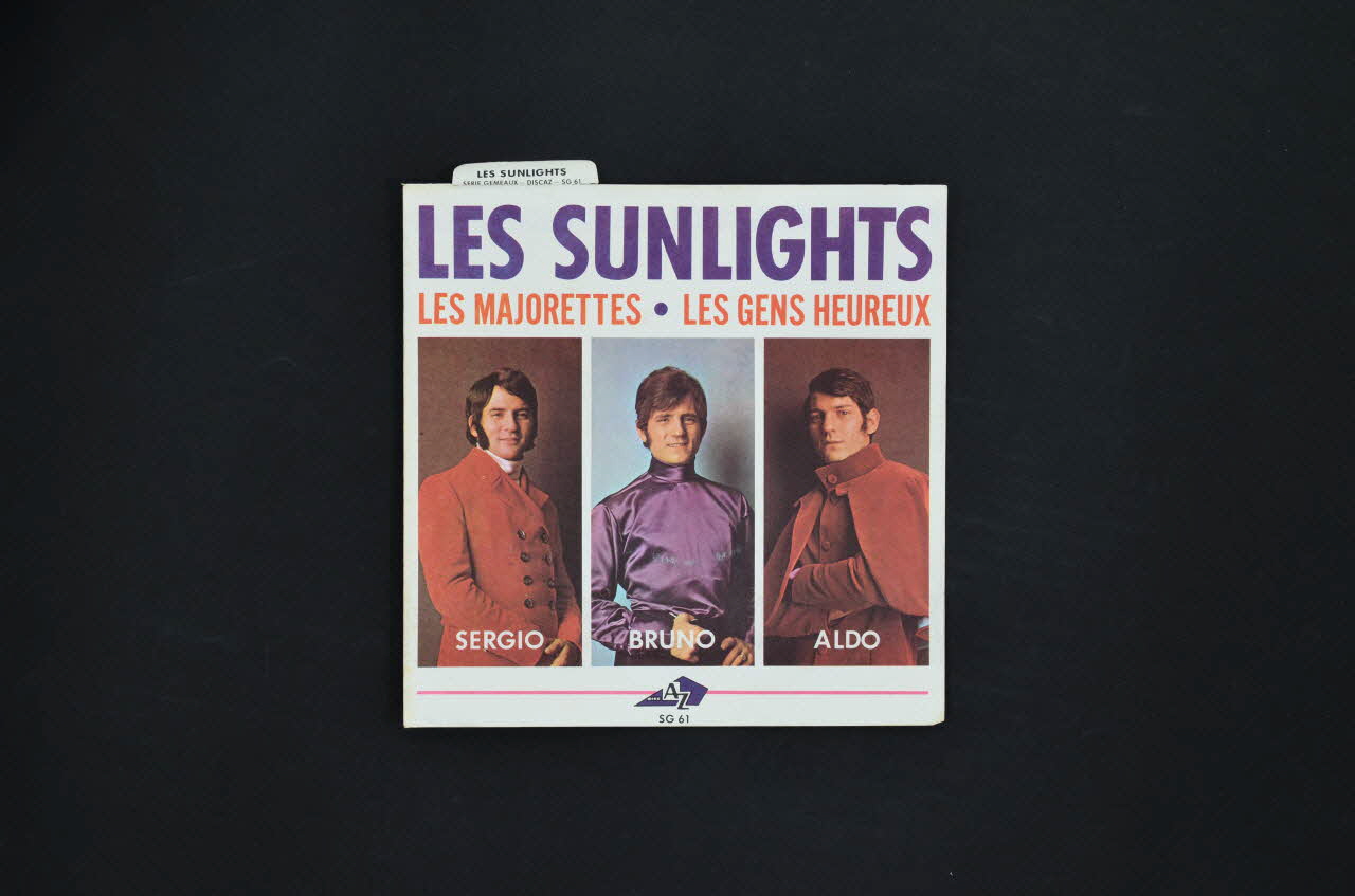 pochette de disque Les gens heureux 2001.69.16.1237 Photo Mucem