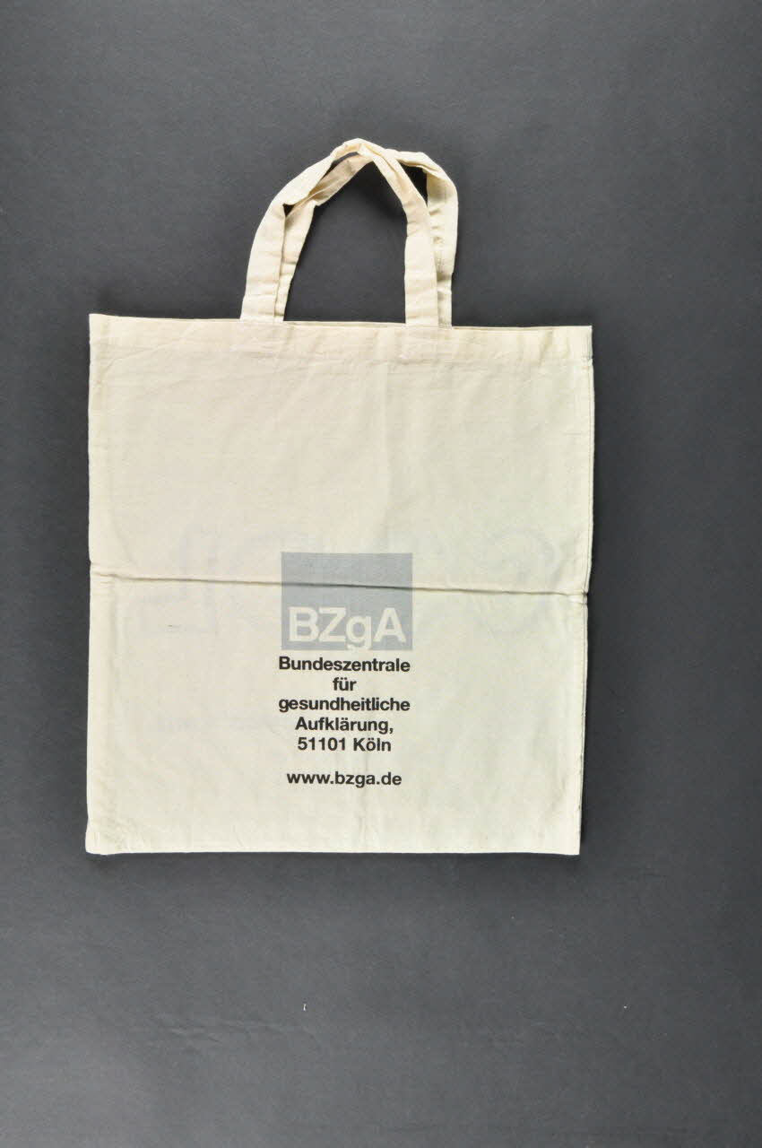Bundeszentrale FüR Gesundheitliche Aufklarung (BZGA) sac Cool Rhénanie-du-Nord-Westphalie, Allemagne 2002 2002.125.23 Photo Mucem