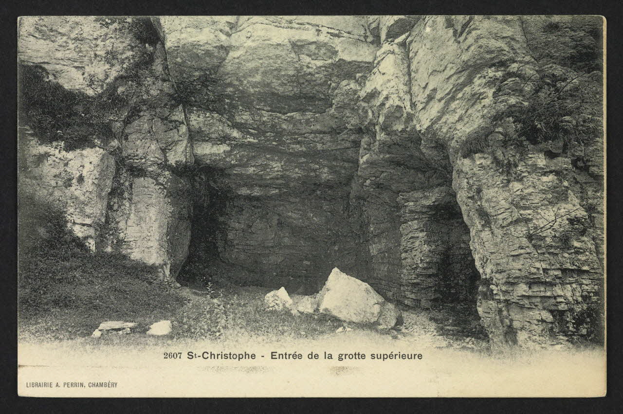 carte postale SAINT-CHRISTOPHE, ENTREE DE LA GROTTE SUPERIEURE 4P1539 Photo