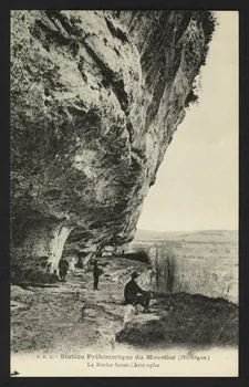 carte postale STATION PREHISTORIQUE DU MOUSTIER 4P1553 Photo