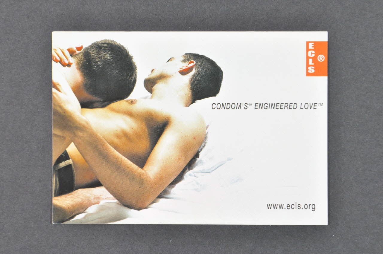 Etudiants Contre Le Sida (ECLS) carte postale Condom's engineered love (Amour avec préservatifs) Rhône-Alpes, France 2002 2002.125.28 Photo Mucem