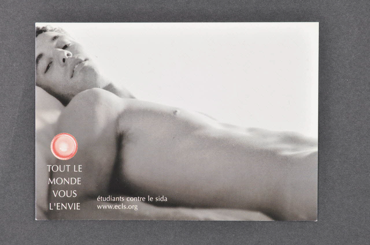 Etudiants Contre Le Sida (ECLS) carte postale "Tout le monde vous l'envie" Rhône-Alpes, France 2002 2002.125.29 Photo Mucem