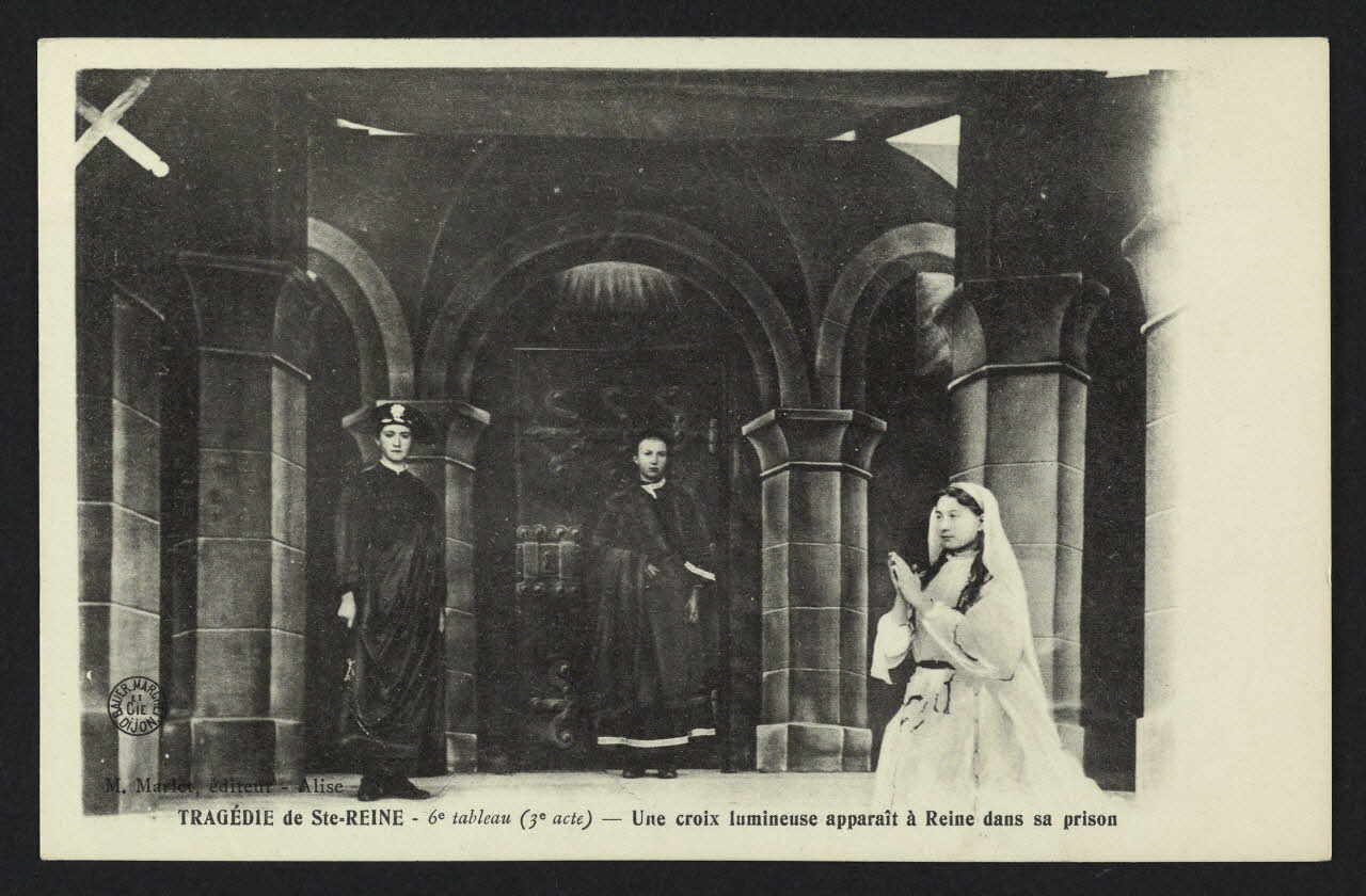 carte postale TRAGEDIE DE STE-REINE, UNE CROIX LUMINEUSE APPARAIT 4P1716 Photo