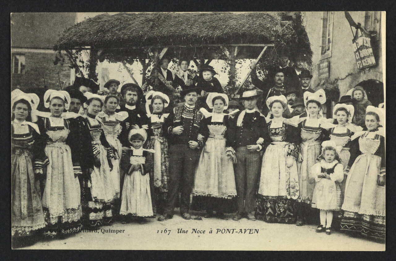 carte postale UNE NOCE A PONT-AVEN 4P1753 Photo