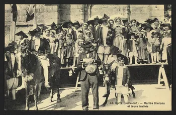 carte postale BATZ, MARIES BRETONS ET LEURS INVITES 4P1760 Photo