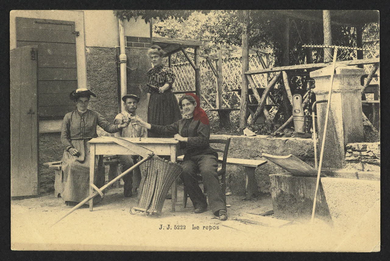 carte postale LE REPOS 4P1830 Photo