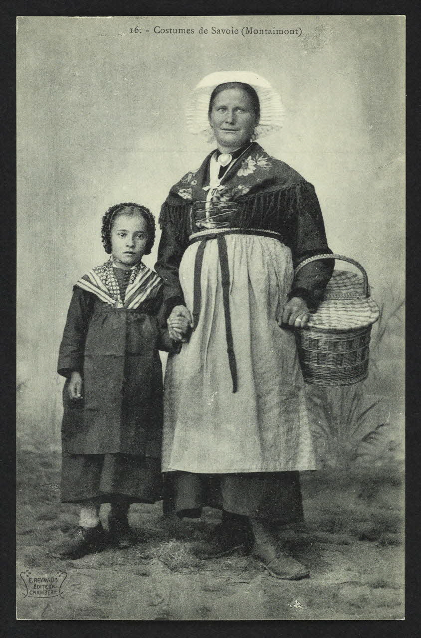 carte postale COSTUMES DE SAVOIE (MONTAIMONT) 4P1833 Photo